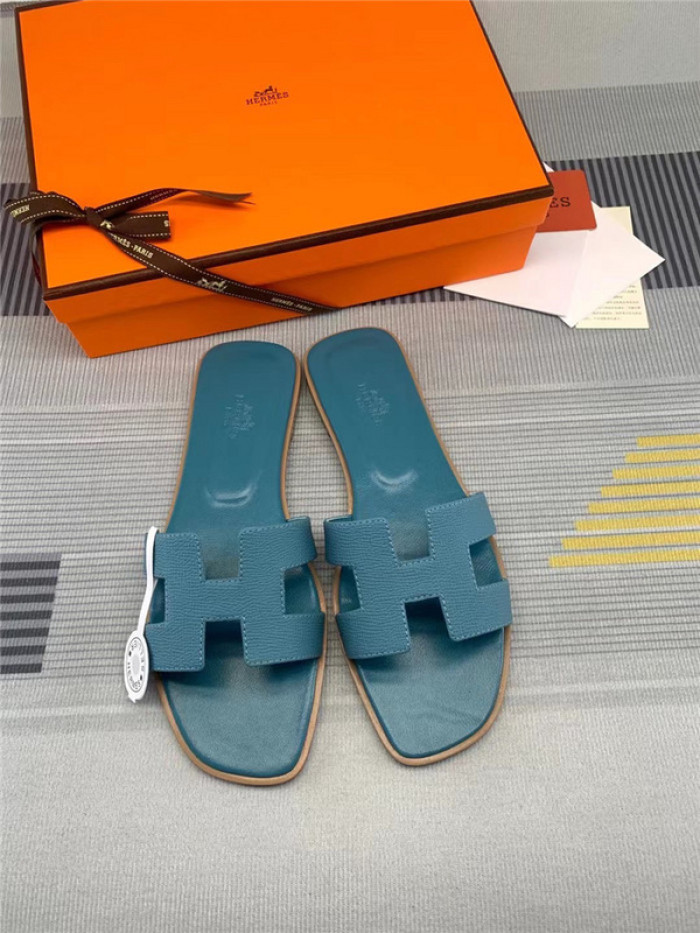 Herme* Sandal30