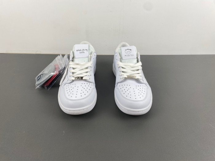 TRAVIS SCOTT X AIR JORDAN WHITE DM7866-292