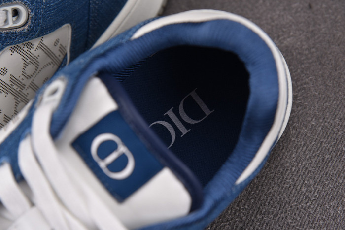 DIO* SNEAKERS B27 T0000-022