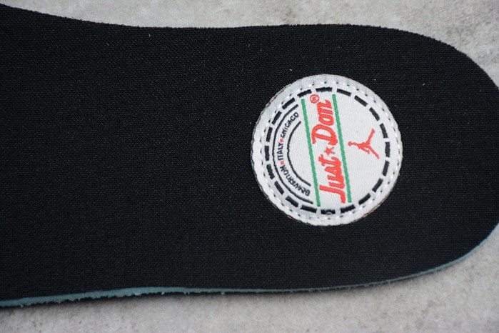 Jordan Legacy 312 Black White AV3922-001