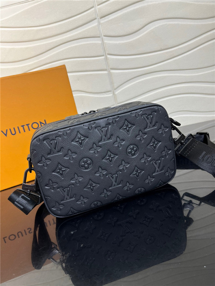 l**is V*t*n horizon 55-‭38*55*21cm