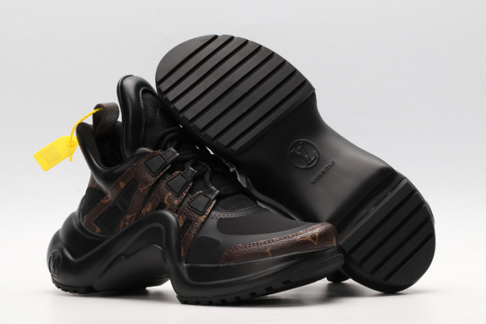 LV snekaers  L000006