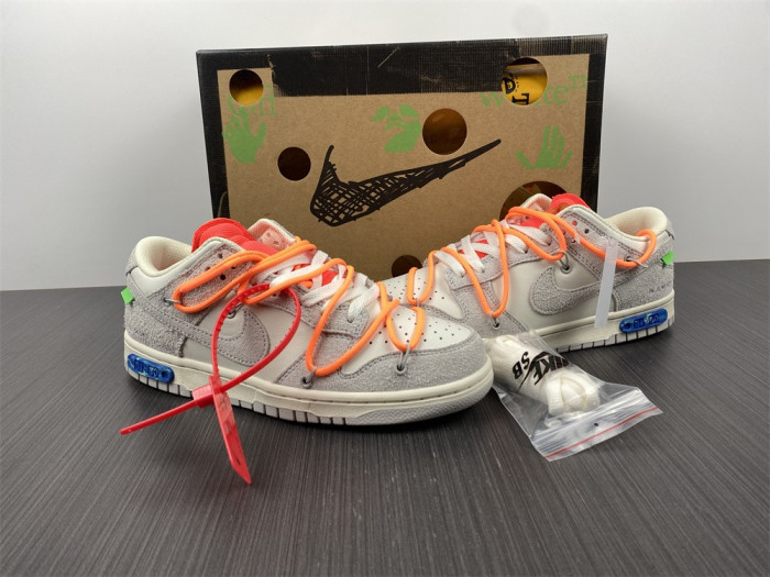 OFW X DUNK LOW “31 OF 50” DJ0950-116