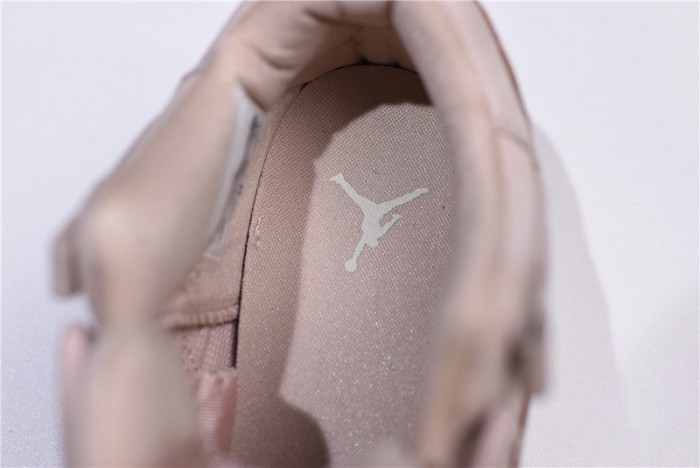 Wmns Air Jordan 11 Retro "rose Gold" AH7860-105
