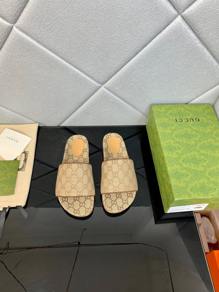 Gucc* Sandal98