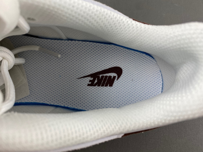 Travis Scott x Zoom Field Jaxx Light Chocolate HQ3073-100