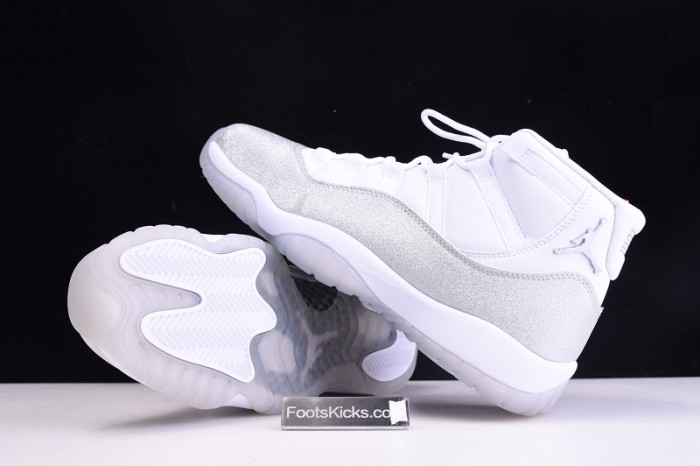 AIR Jordan 11 White Metallic Silver Vast Grey AR0715-100