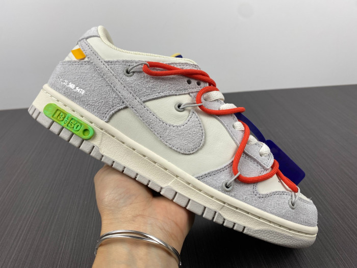 OFW X DUNK LOW “13 OF 50” DJ0950-110