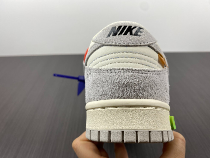 OFW X DUNK LOW “13 OF 50” DJ0950-110