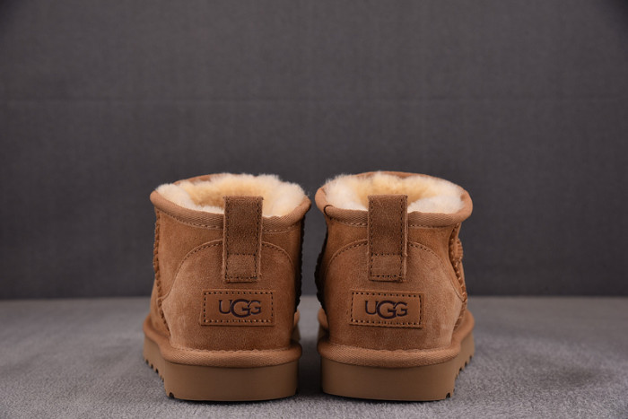 UGG BOOTS UGG000021