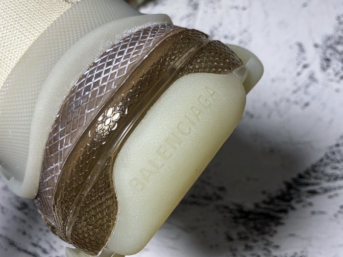 TRIPLES TRAINER CLEAR SOLE SNEAKERS 3000015