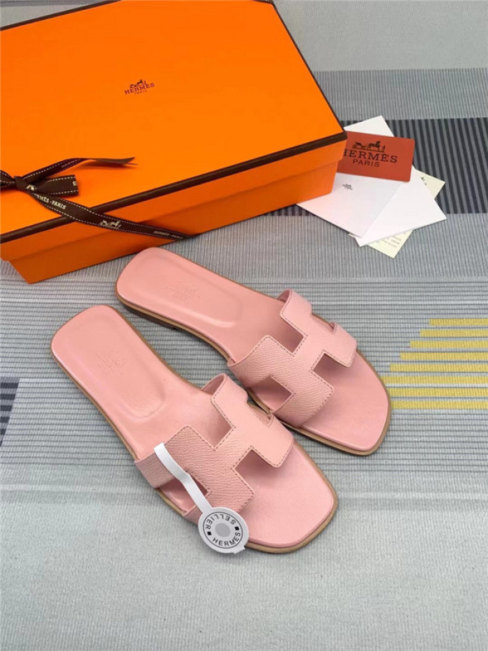 Herme* Sandal28