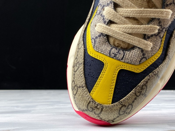 G*u*i rhyton vintage trainer sneaker  576965 drw00 9522