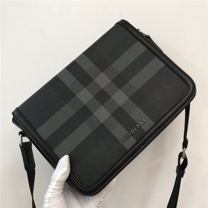 BURBER*Y  BAG2