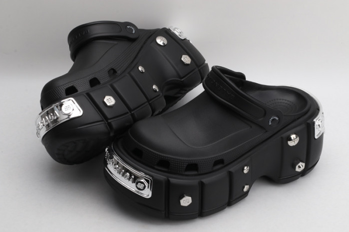Balenciag* Sandal 26