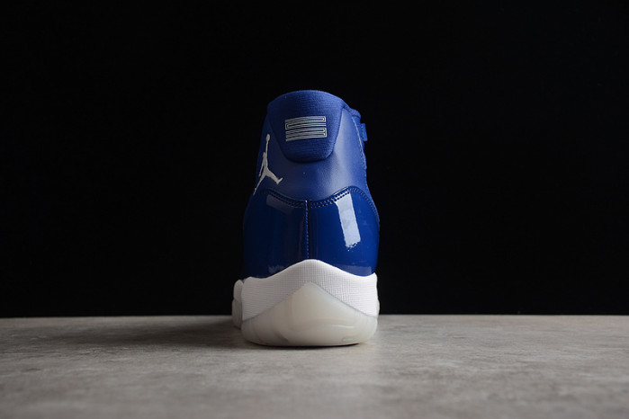 Air Jordan 11 Retro Low 