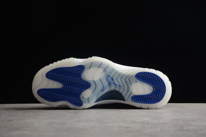 Air Jordan 11 Retro Low 