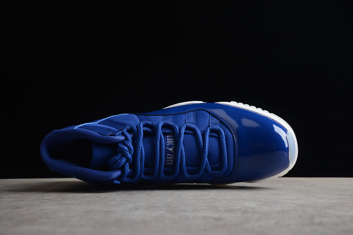 Air Jordan 11 Retro Low 