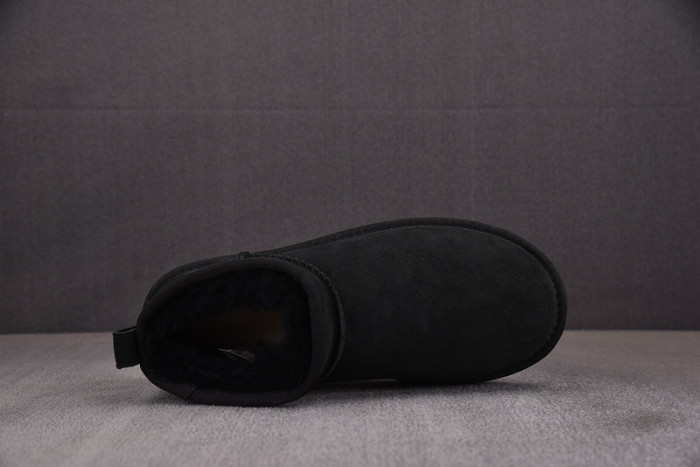 UGG BOOTS UGG000023