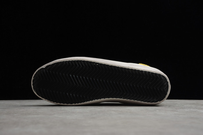 Golden Goose  GG000002