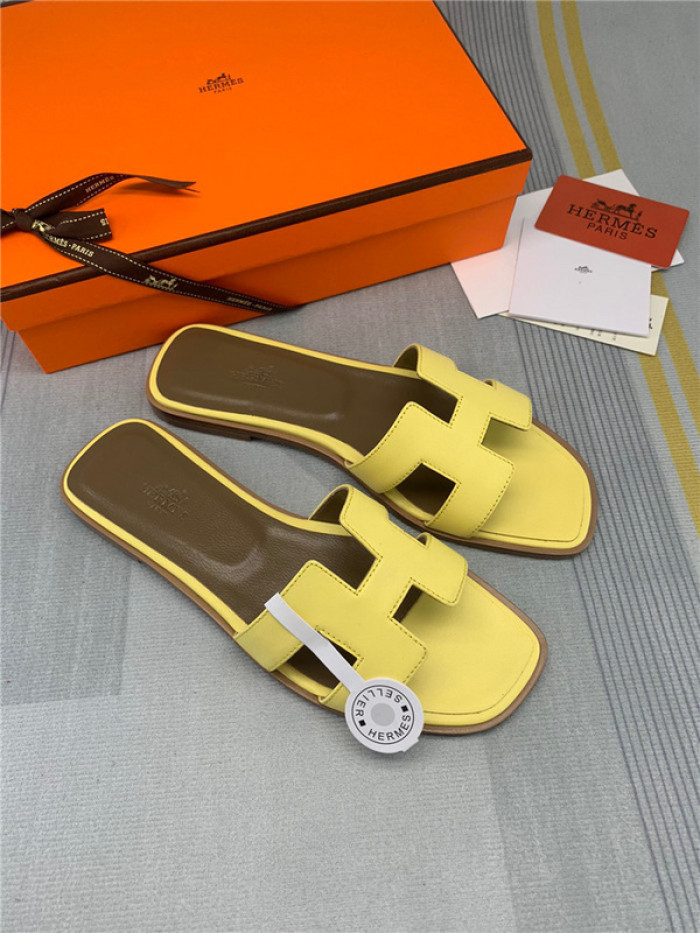 Herme* Sandal39