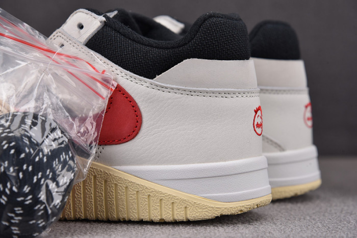 Travis Scott x Jordan Jumpman Jack TR “University Red FZ8117-101