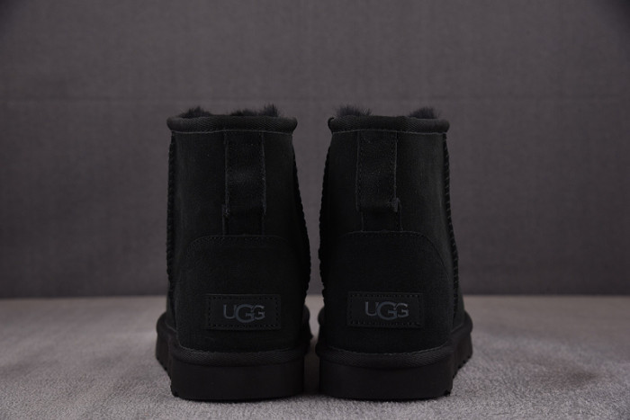 UGG BOOTS UGG000028
