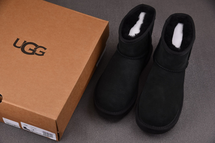 UGG BOOTS UGG000028
