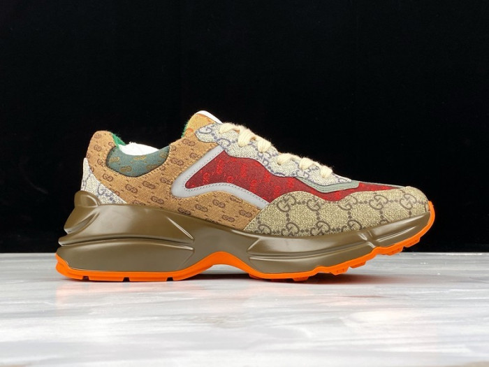 G*u*i rhyton vintage trainer sneaker  576969 drw00 9522