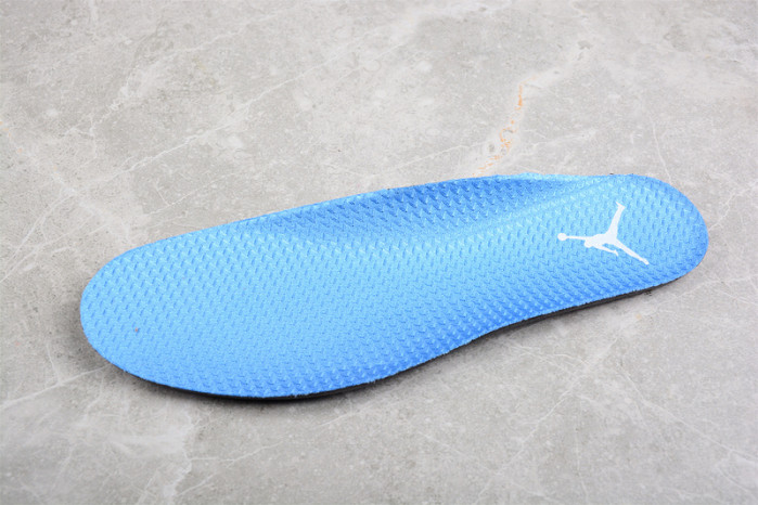 Air Jordan 5 UNC DV1310-401