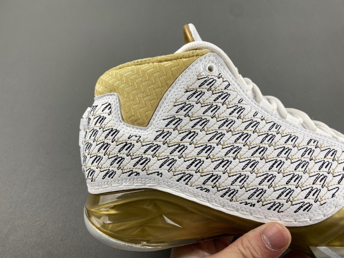 Air Jordan 23 Trophy Room White 853336-123